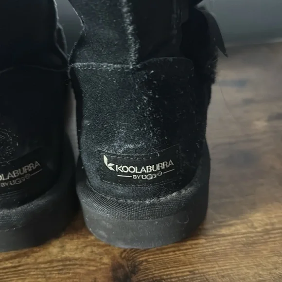 Two pairs of Black Ugg Koolaburra boots US Sz 7 - Picture 8 of 9